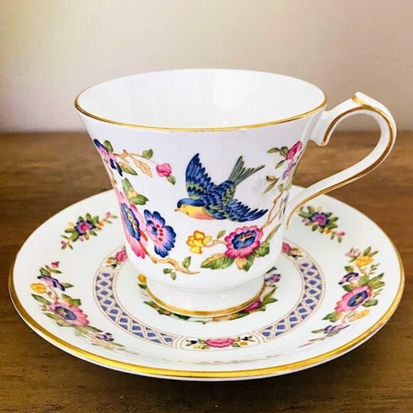 Aynsley Other - Aynsley Capistrano Tea Cup and Saucer Floral Bird Pattern